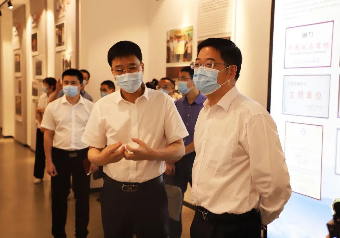 溫州市委常委、市紀委書記、市監(jiān)委主任張建明蒞臨通力科技調(diào)研